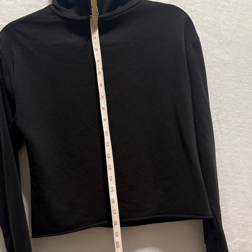 Pink Floyd Charcoal Gray cropped Hoodie - Picture 5 of 5